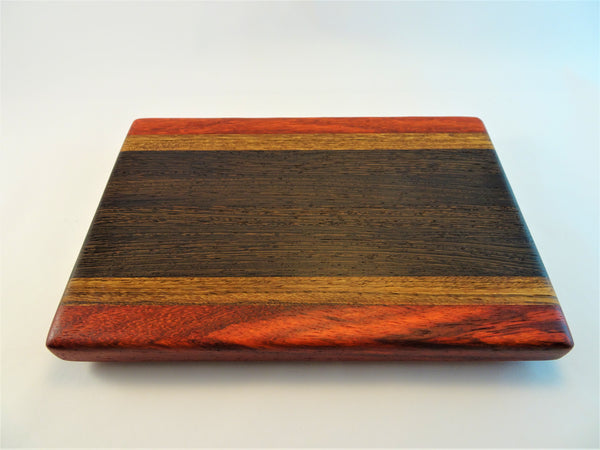 Small "Pro Home Cooks" Cutting Board